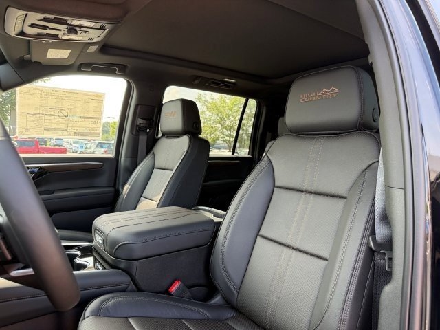 New 2025 Chevrolet Suburban High Country image 16