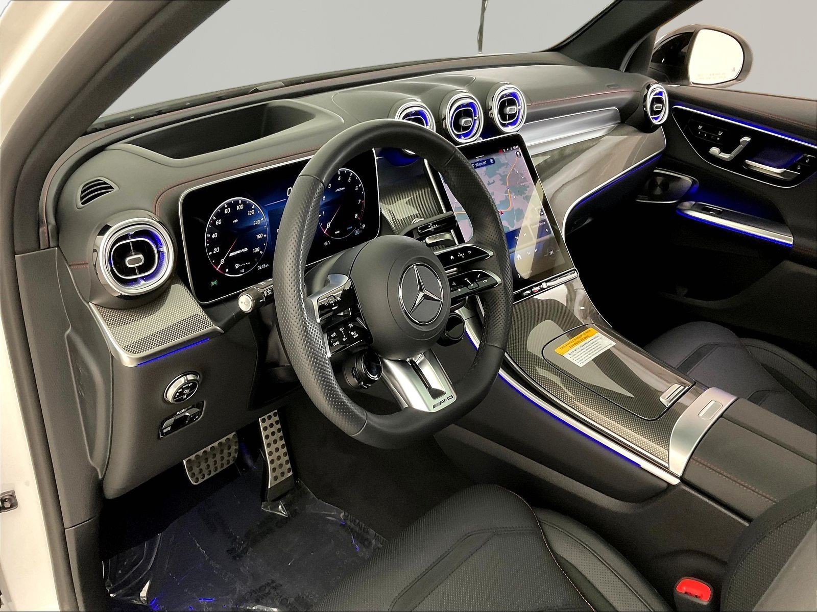 Certified 2025 Mercedes-Benz GLC 43 AMG 4MATIC image 17