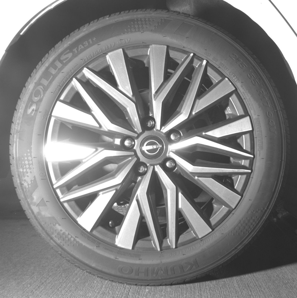 Used 2025 Nissan Altima 2.5 SV image 15