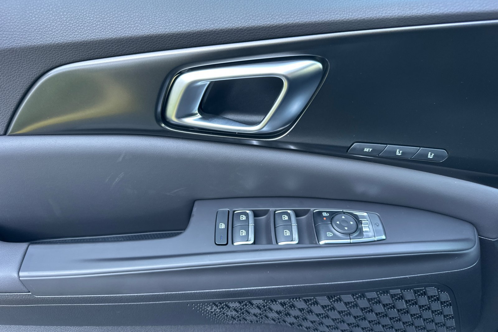 New 2027 Kia Carnival SX FWD image 11