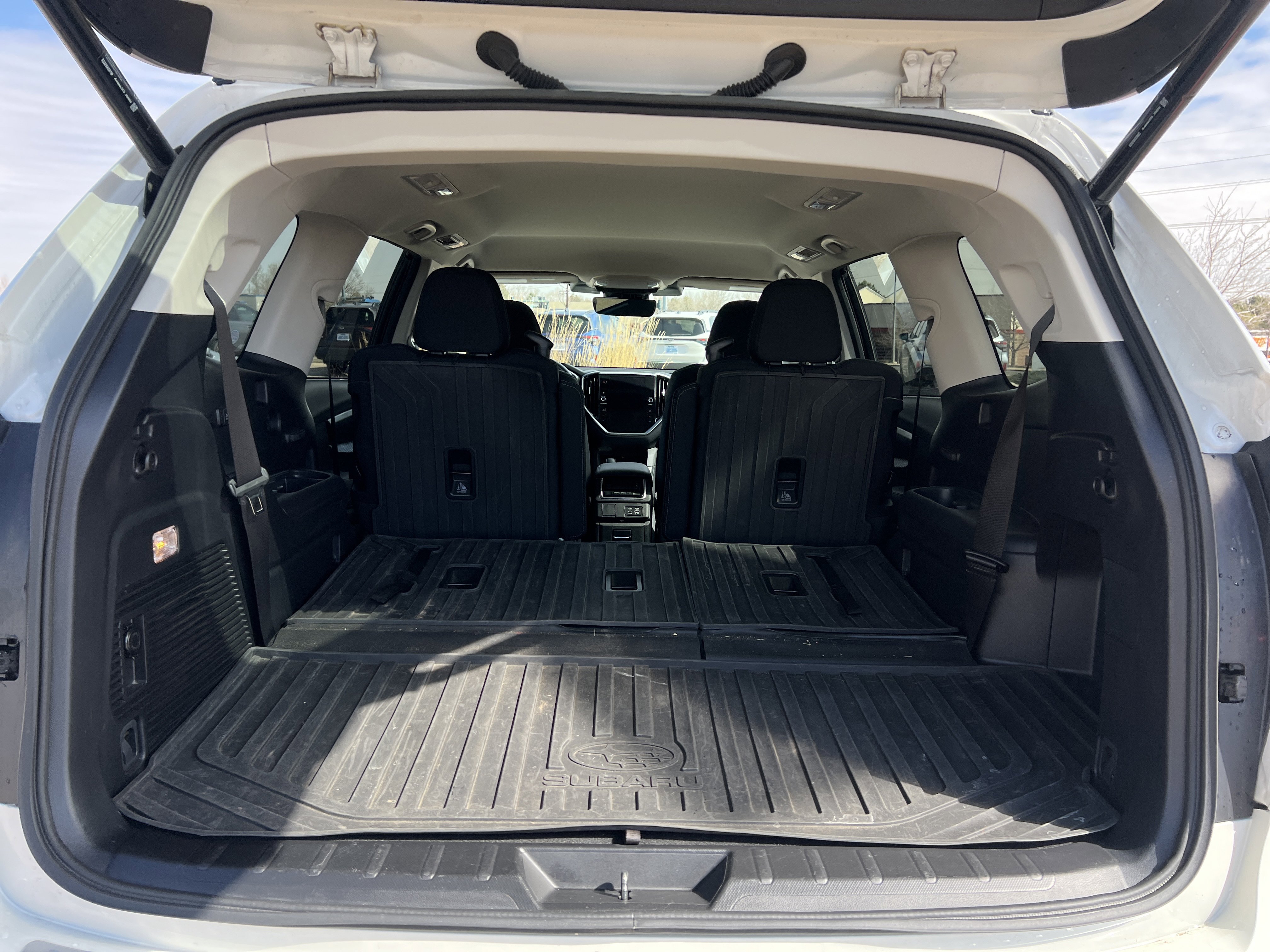Used 2023 Subaru Ascent Premium w/ Convenience Package image 21
