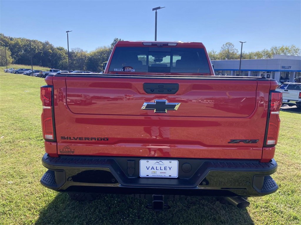 New 2026 Chevrolet Silverado 2500 ZR2 image 5