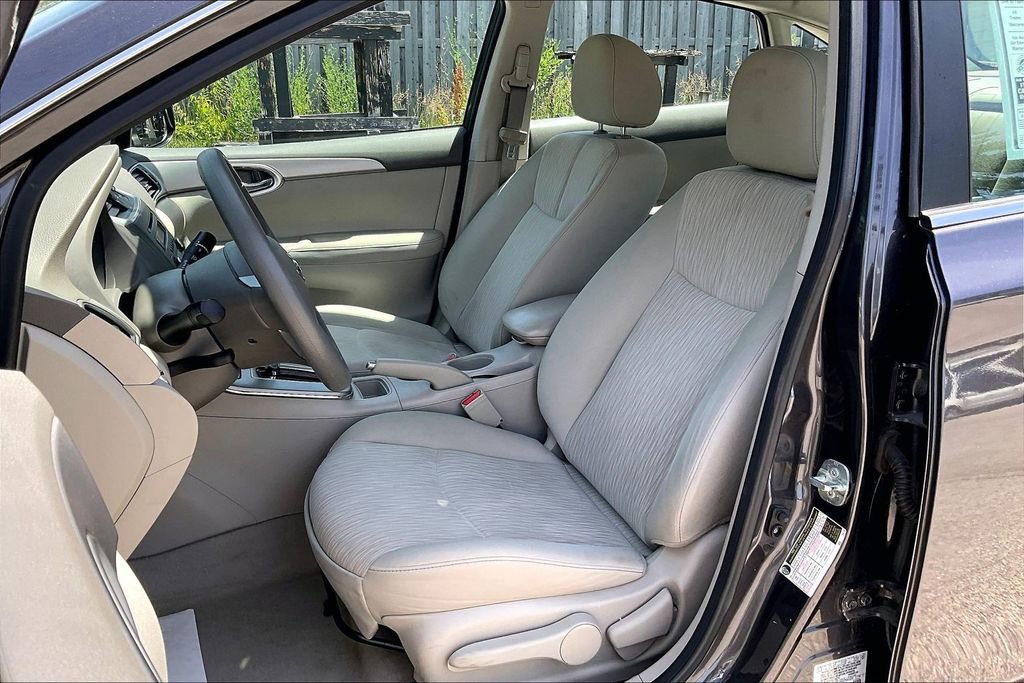 Used 2014 Nissan Sentra SV FWD image 23