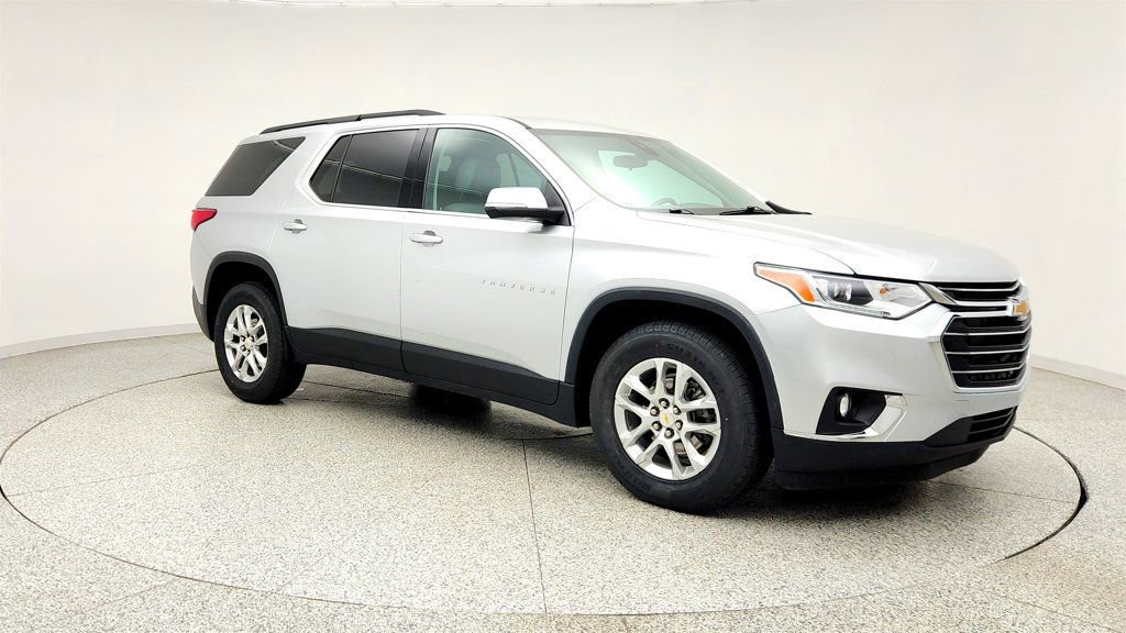 Used 2021 Chevrolet Traverse LT AWD/4WD image 3