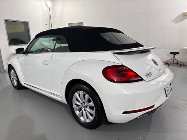 Used 2019 Volkswagen Beetle 2.0T S FWD image 6