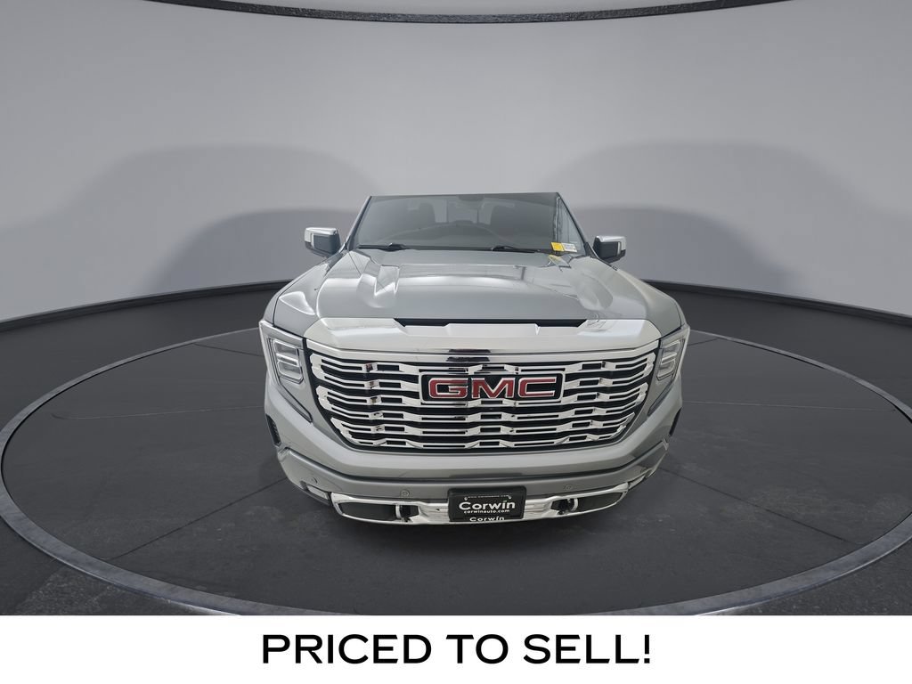 Used 2025 GMC Sierra 1500 Denali AWD/4WD image 2