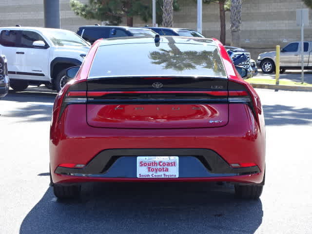 Used 2024 Toyota Prius FWD image 14
