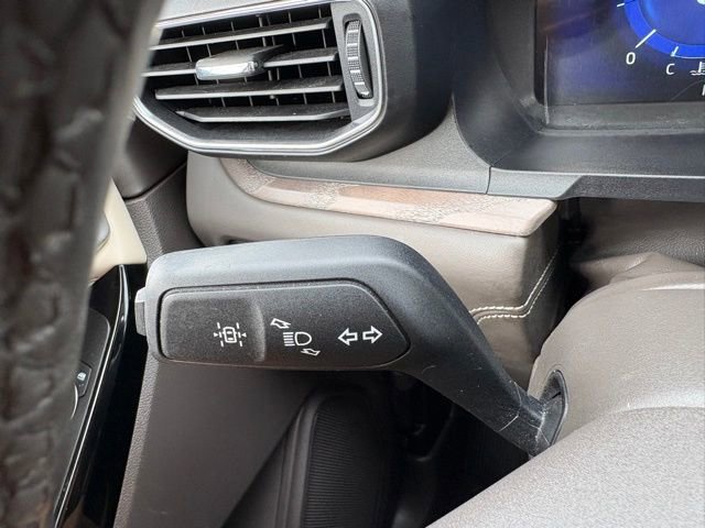 Used 2022 Ford Explorer Platinum w/ Equipment Group 601A image 23