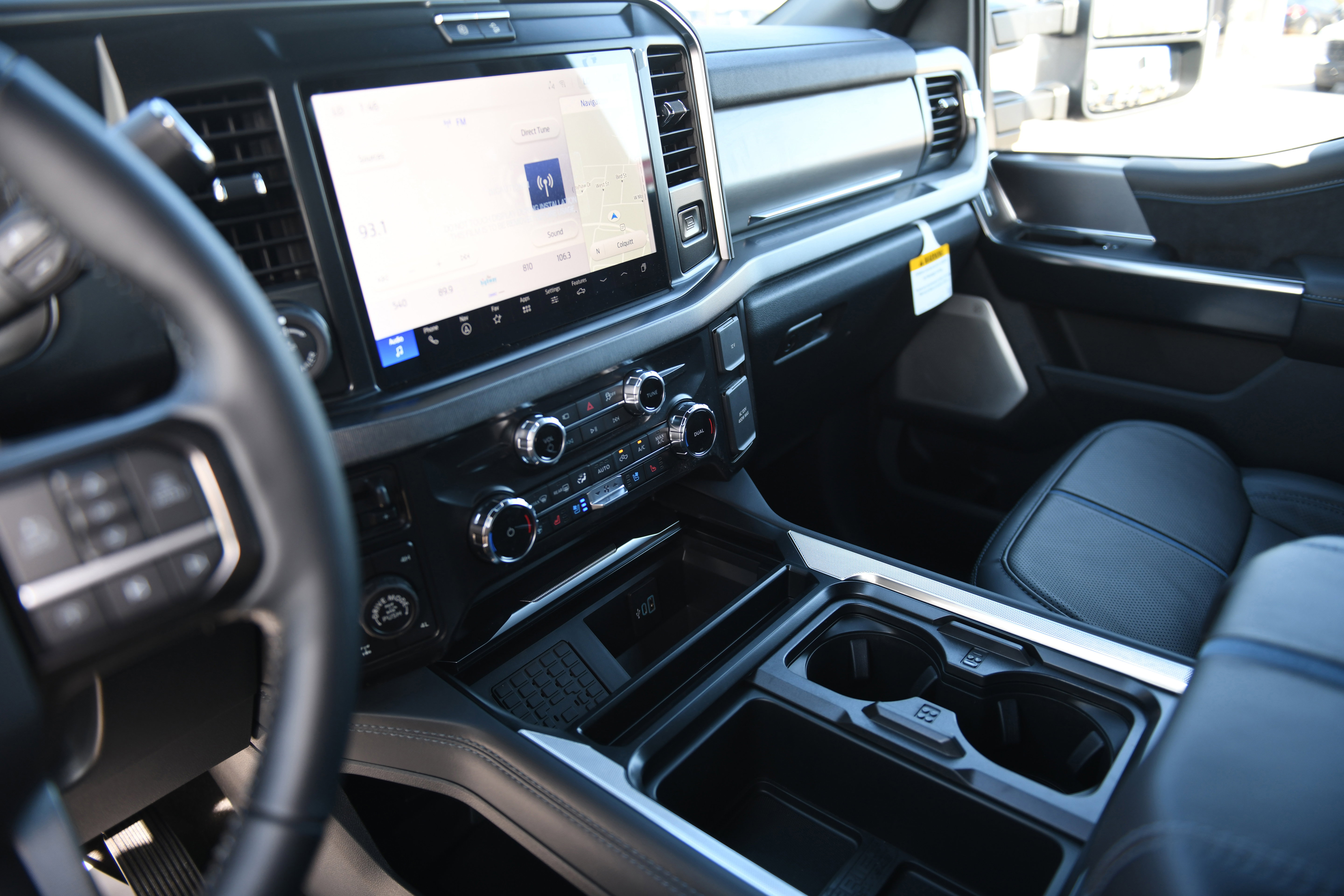 New 2026 Ford F250 Platinum w/ Tremor Off-Road Package image 25