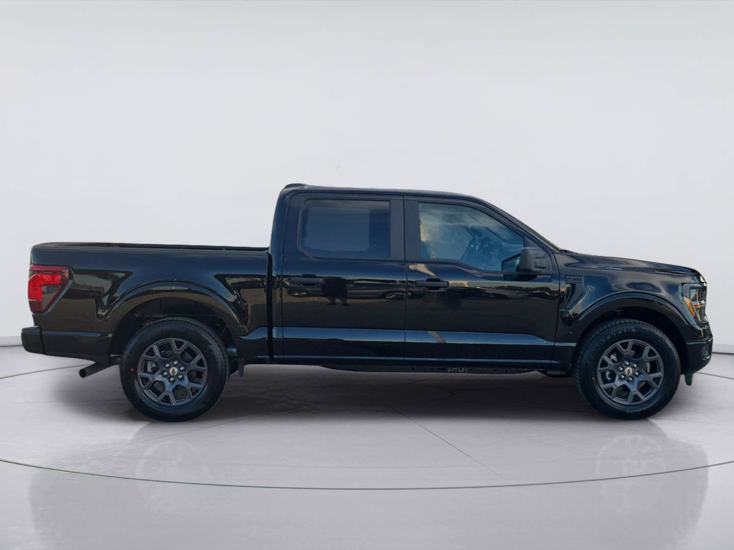 Used 2026 Ford F150 STX w/ Equipment Group 200A RWD image 8