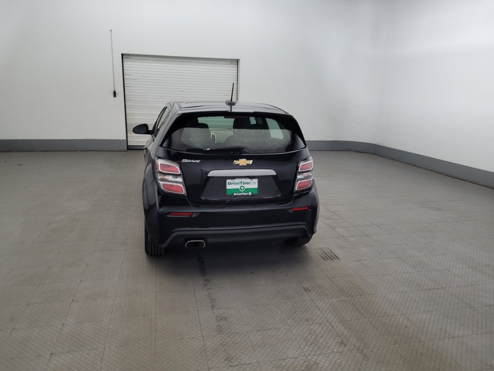 Used 2019 Chevrolet Sonic LT FWD image 6