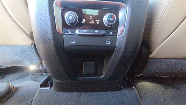 Used 2024 Chevrolet Tahoe Premier image 28