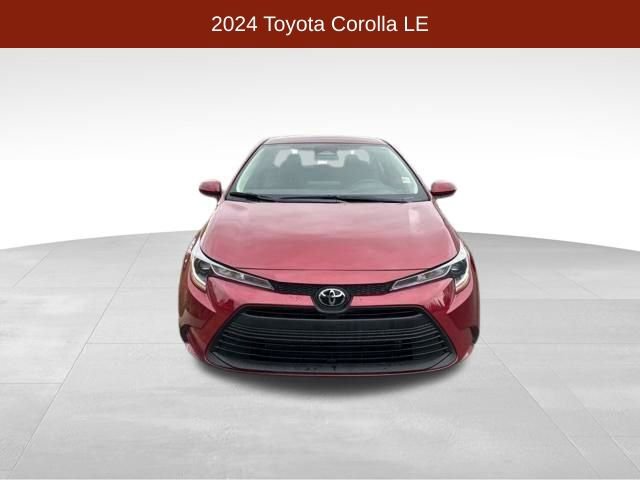 Used 2024 Toyota Corolla LE image 2