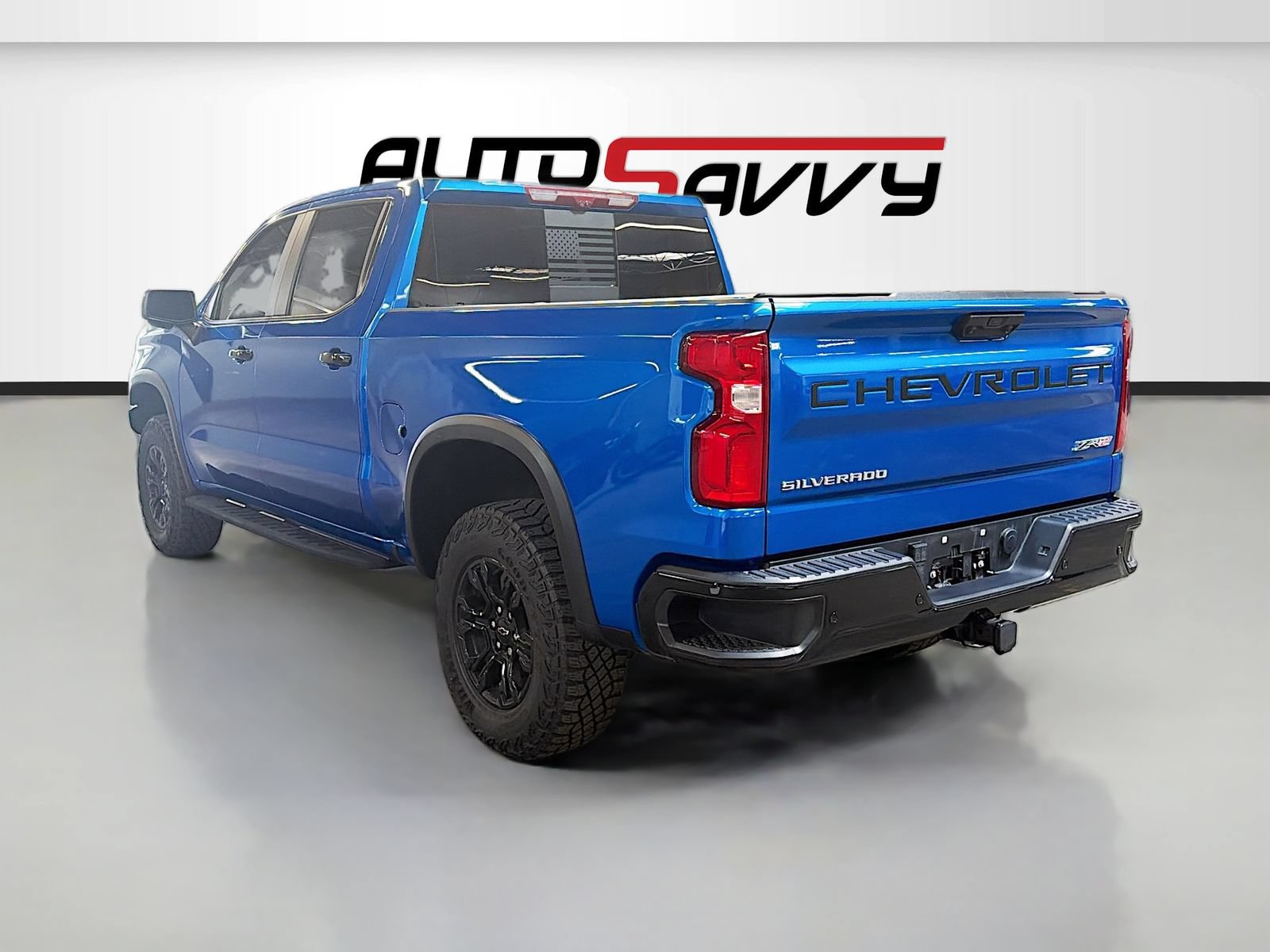 Used 2024 Chevrolet Silverado 1500 ZR2 w/ Technology Package AWD/4WD image 5