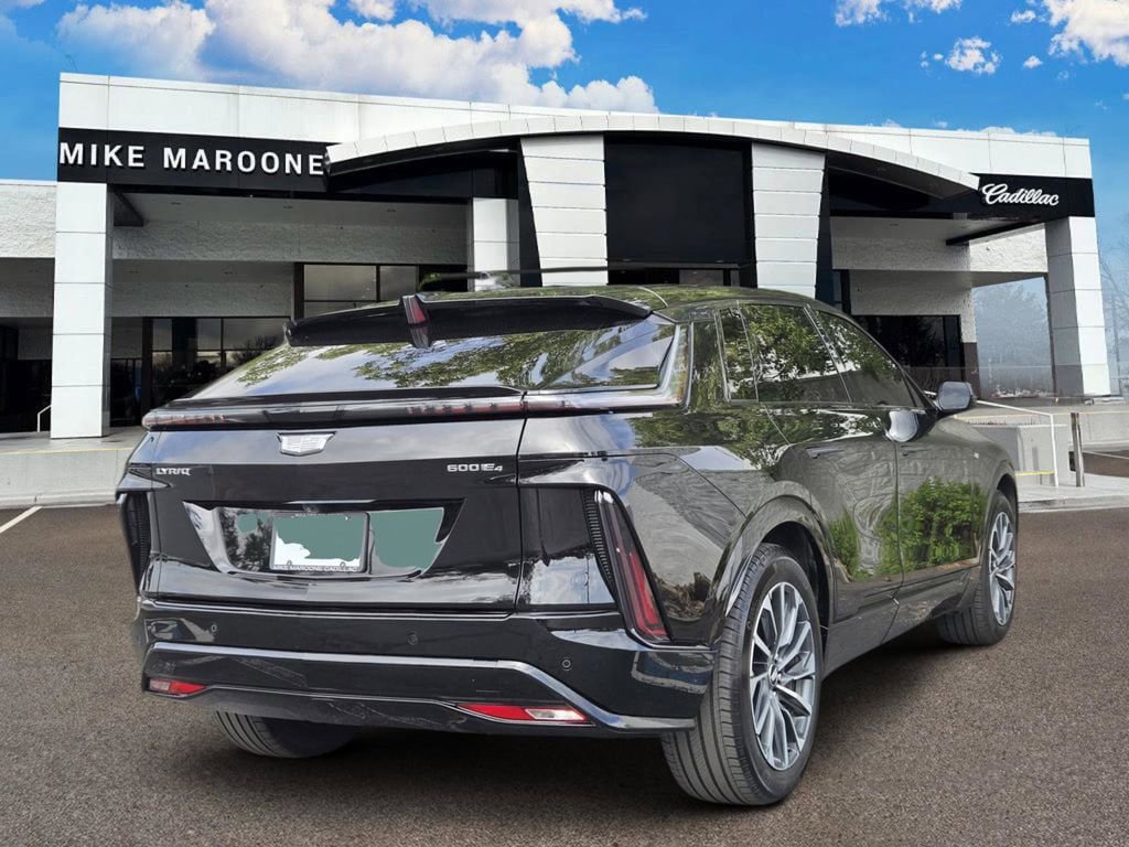 Certified 2024 Cadillac Lyriq Sport AWD/4WD image 4