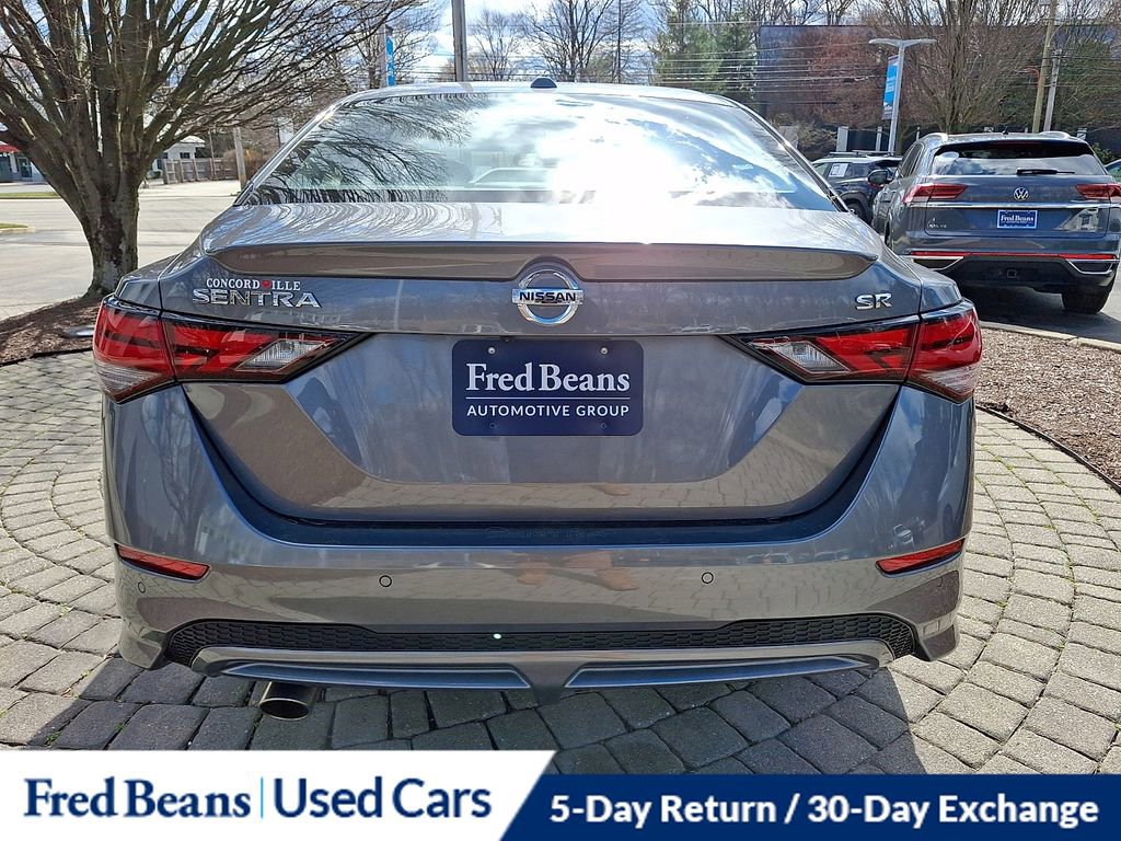 Used 2023 Nissan Sentra SR w/ SR Premium Package image 6