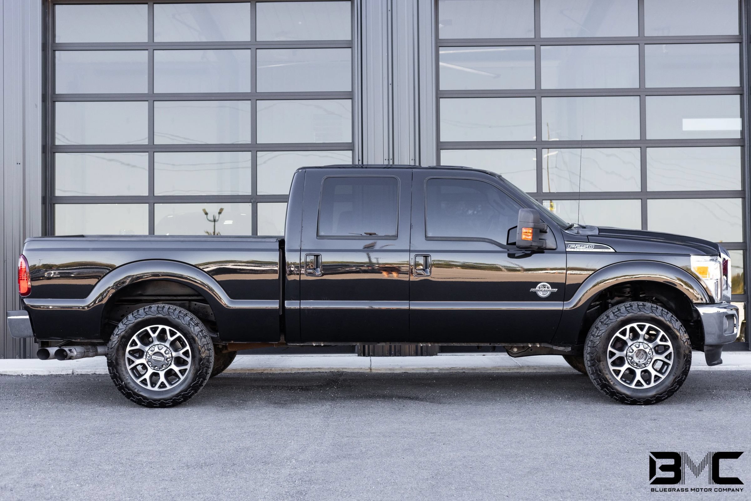 Used 2014 Ford F250 Lariat w/ Lariat Interior Package AWD/4WD image 9