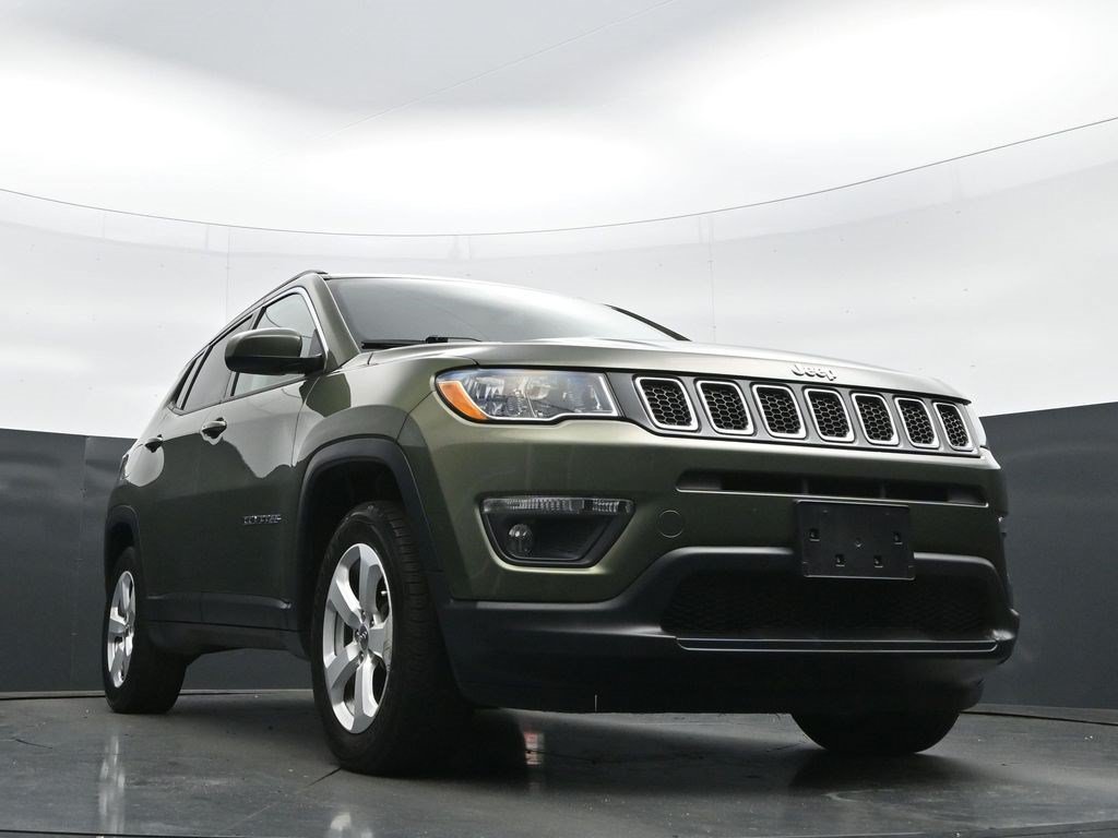 Used 2021 Jeep Compass Latitude AWD/4WD image 21