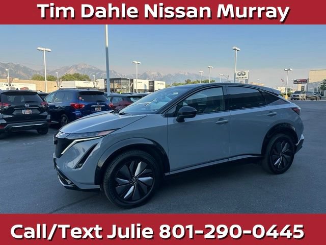 Used 2025 Nissan Ariya AWD image 6