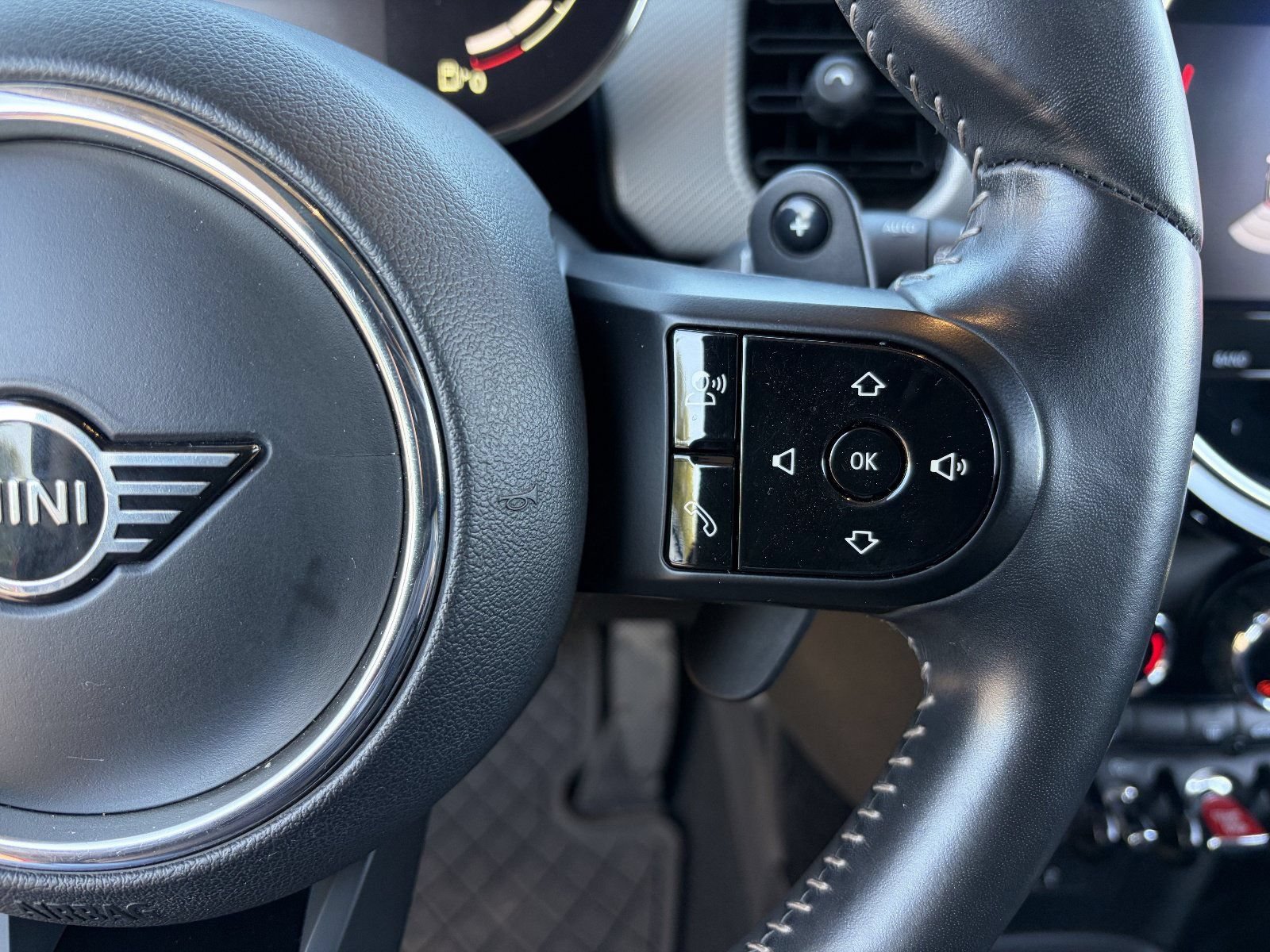 Used 2023 MINI Cooper S FWD image 26