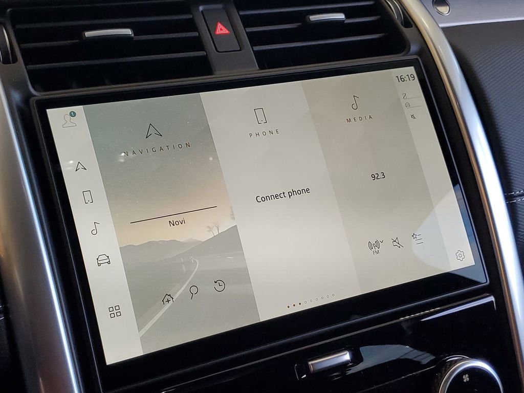 New 2026 Land Rover Discovery Limited Edition image 19