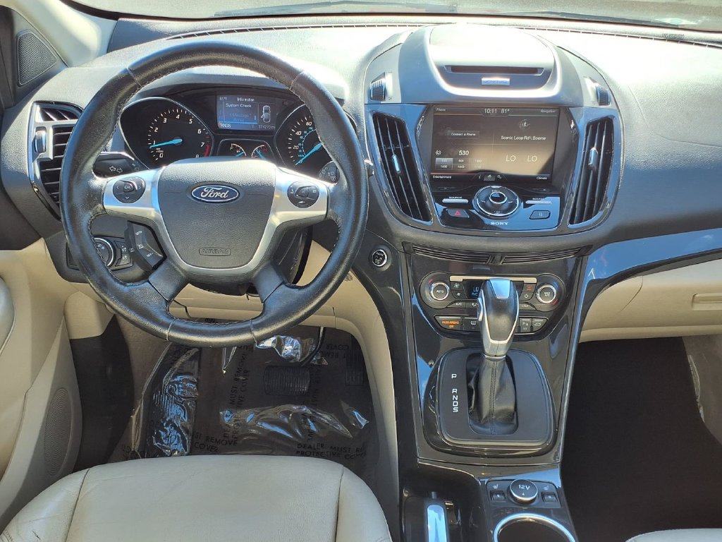 Used 2015 Ford Escape Titanium w/ Equipment Group 301A FWD image 10