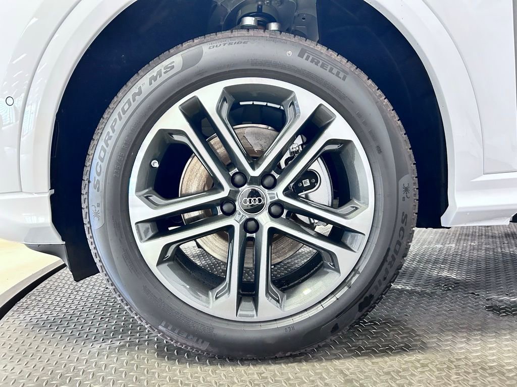 New 2026 Audi Q5 Premium image 30