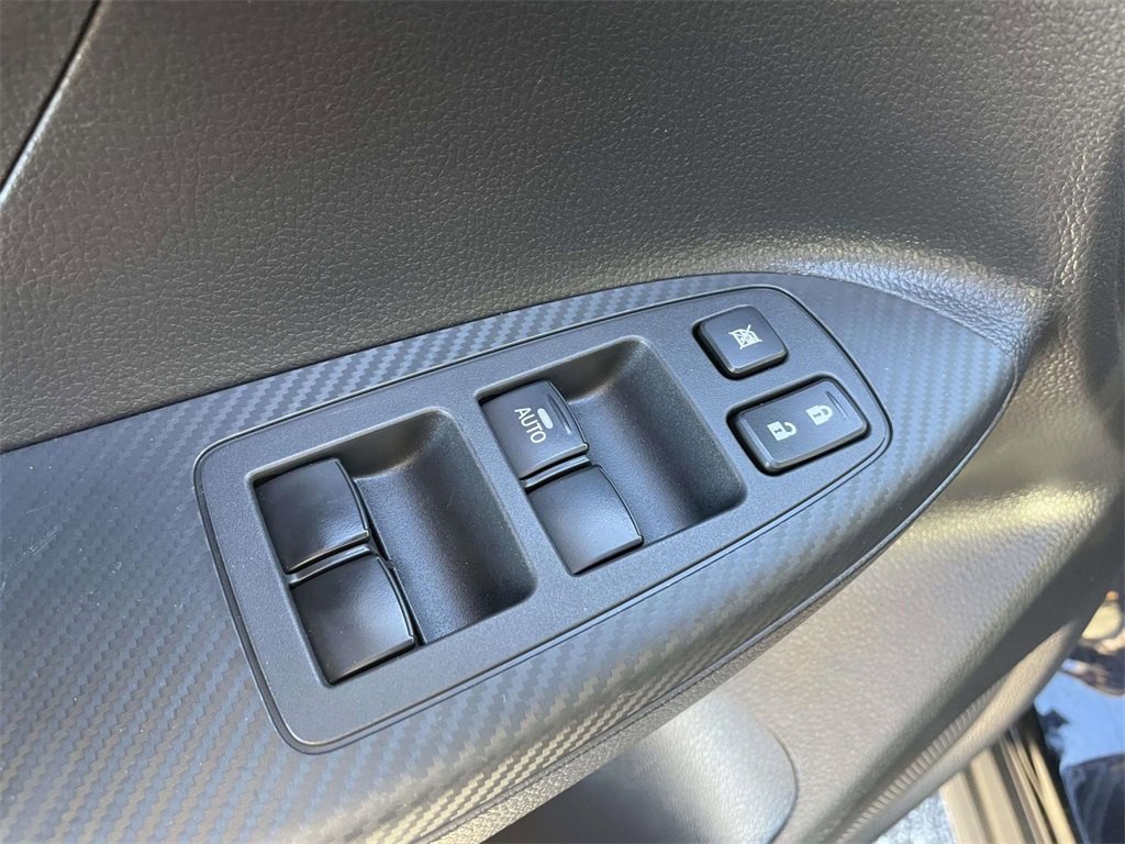 Used 2025 Mitsubishi Eclipse Cross SE image 16