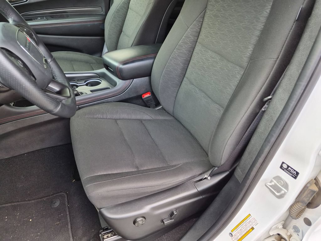 Used 2025 Dodge Durango GT AWD/4WD image 23