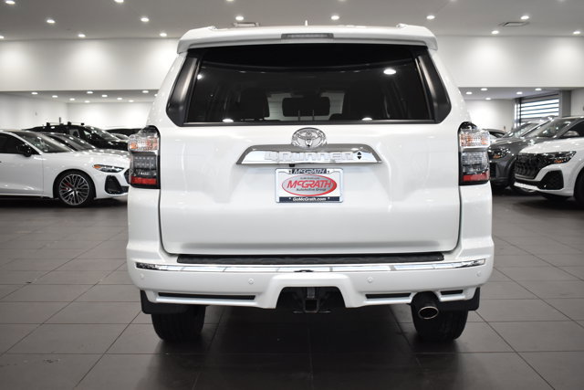 Used 2022 Toyota 4Runner Limited image 10