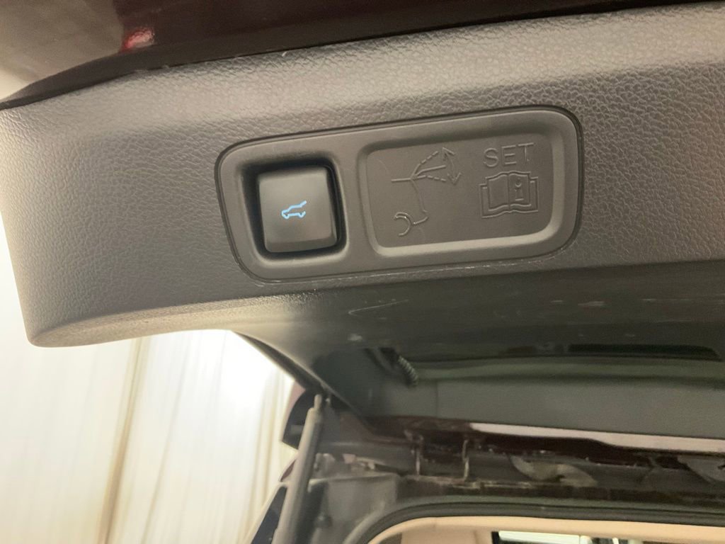 Used 2024 Ford Expedition Max Limited image 29