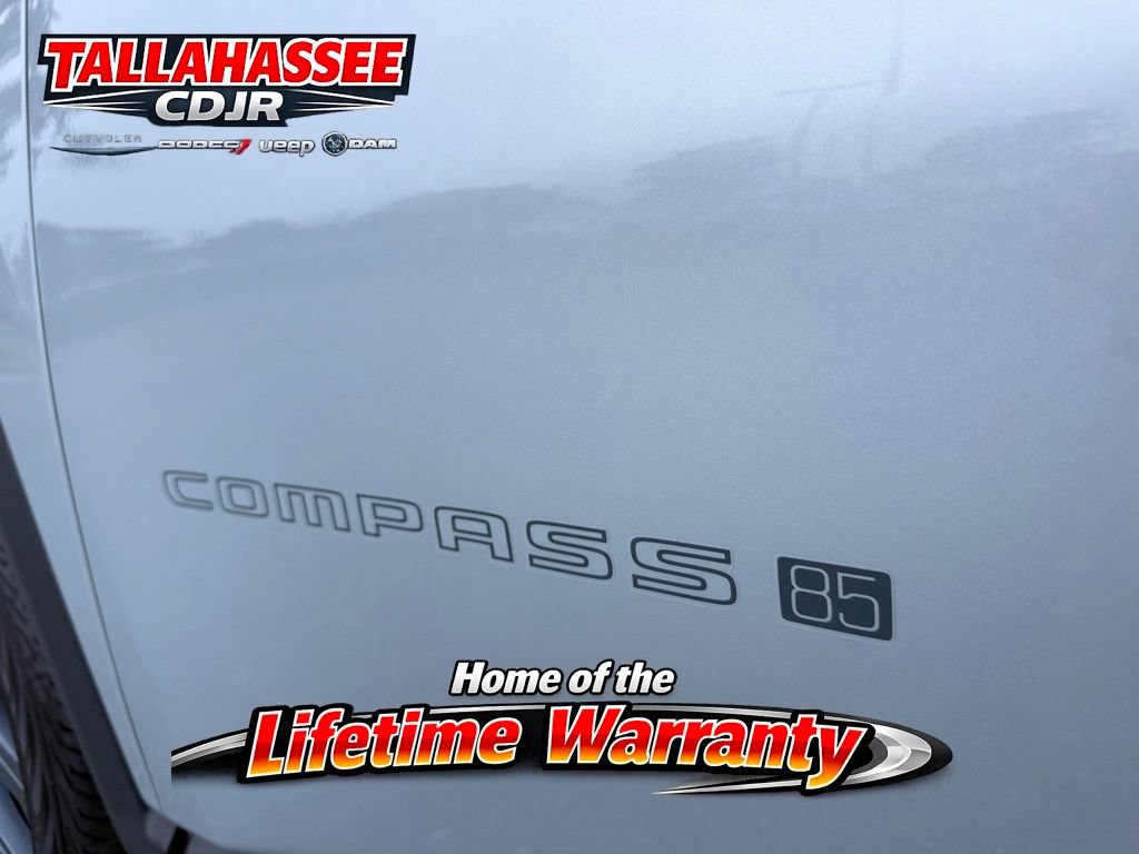 New 2026 Jeep Compass Latitude AWD/4WD image 11