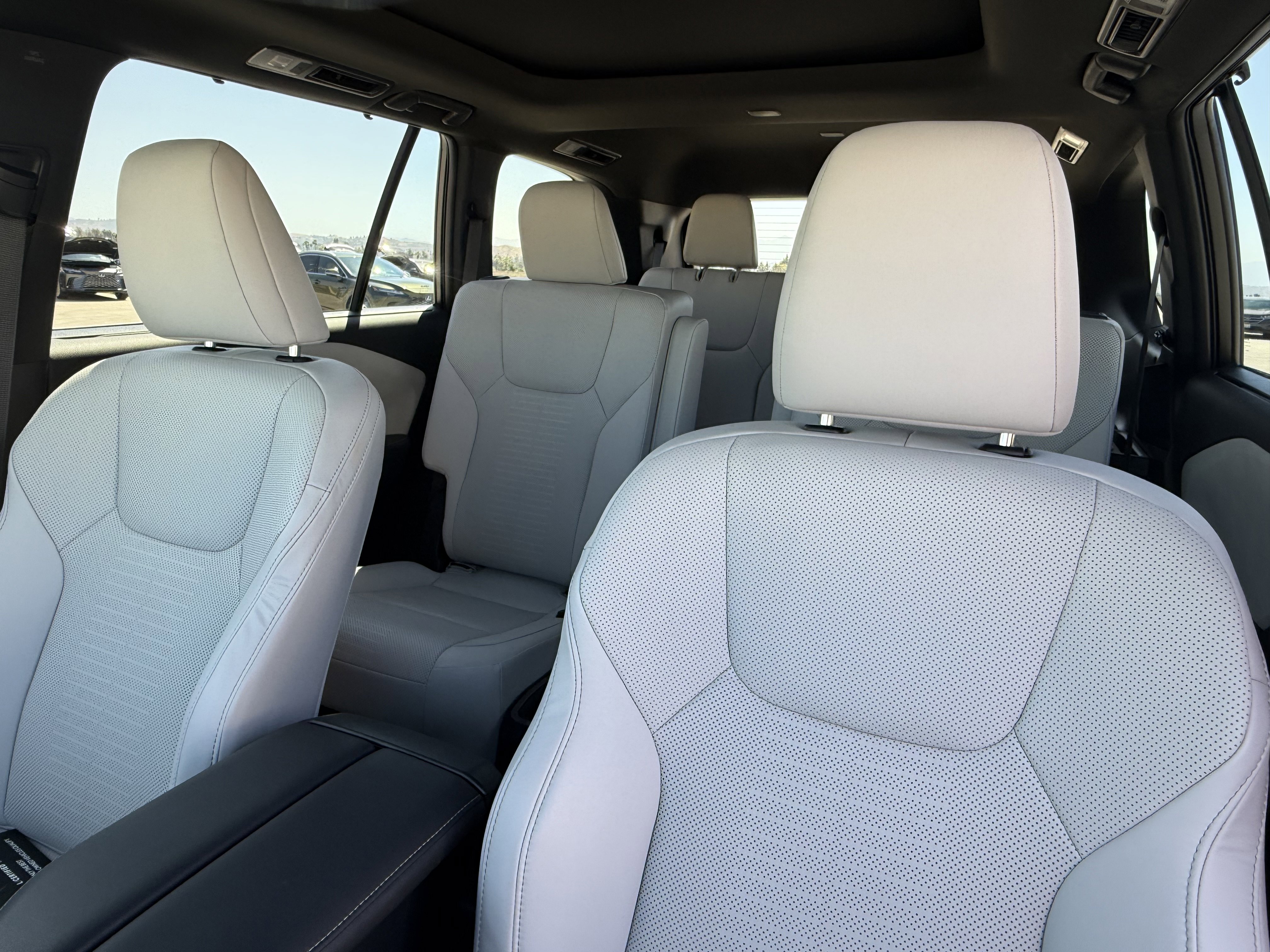 Certified 2024 Lexus TX 350 AWD w/ Captains Chair Package image 20