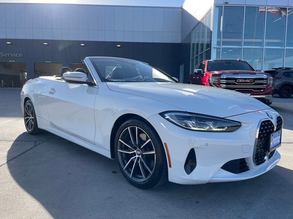 Used 2024 BMW 430i Convertible image 2