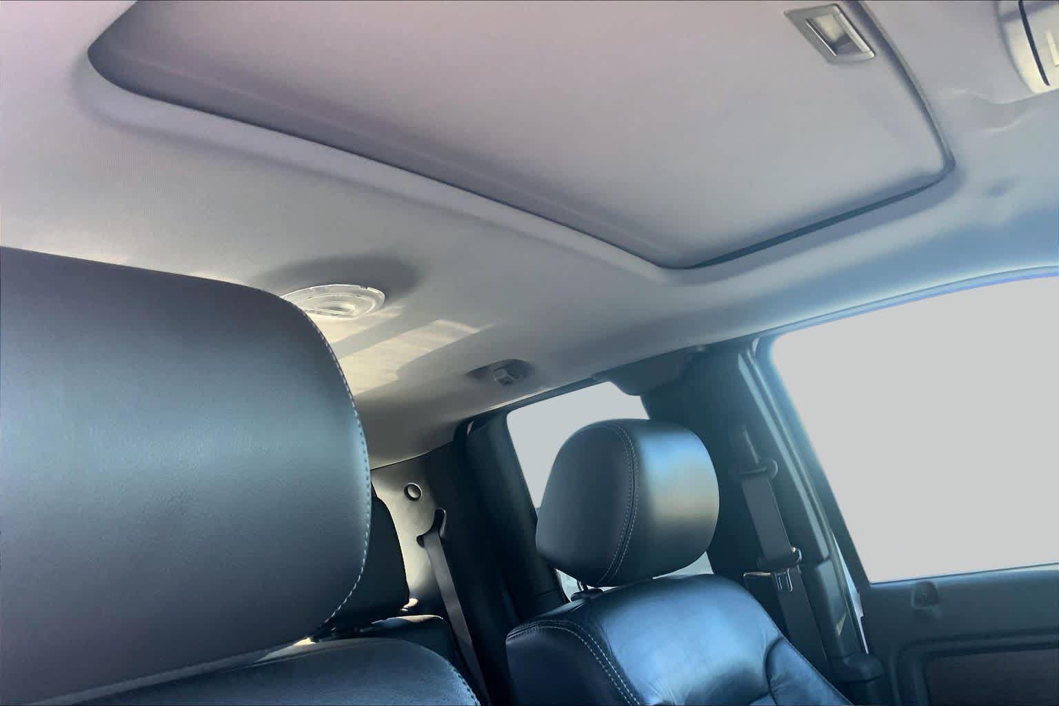 Used 2013 Ford F150 Lariat w/ Luxury Equipment Group RWD image 14