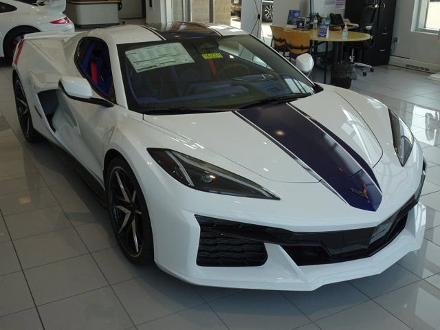 New 2027 Chevrolet Corvette Grand Sport w/ Z52 Sport Performance Package RWD image 21