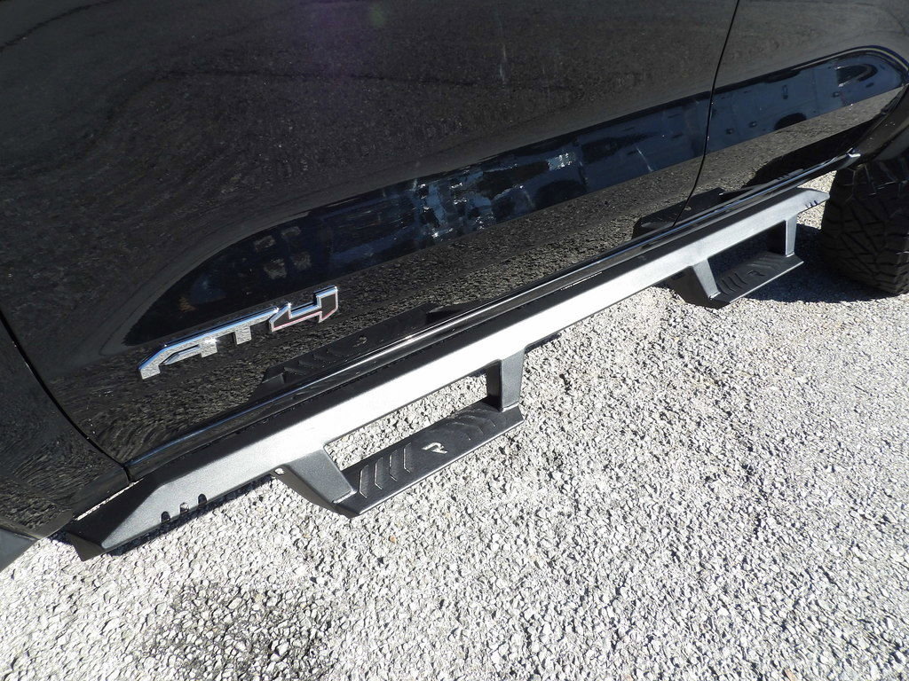 Used 2023 GMC Canyon AT4 w/ AT4 Premium Package image 50