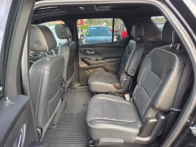 Used 2023 Chevrolet Traverse Premier image 19