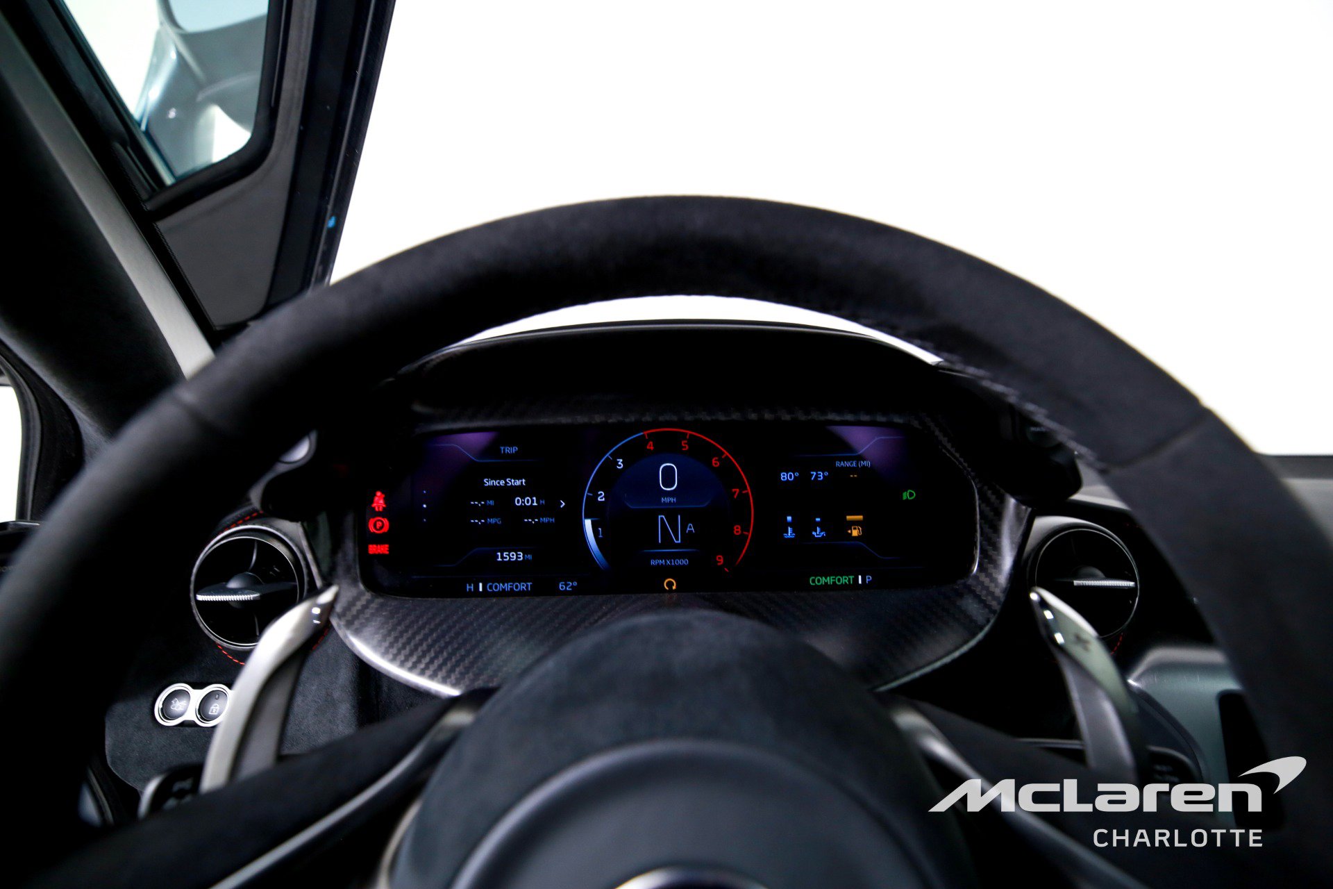 Used 2025 McLaren 750S image 14