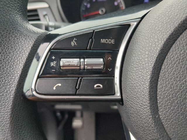 Used 2020 Kia Optima LX FWD image 27