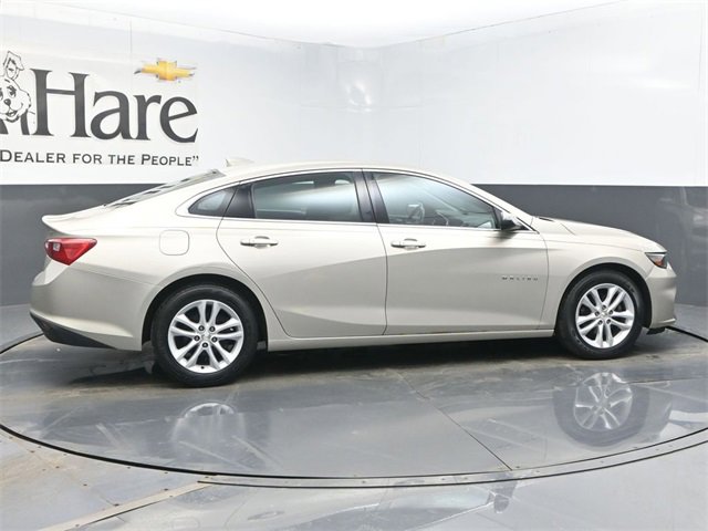 Used 2016 Chevrolet Malibu LT image 34