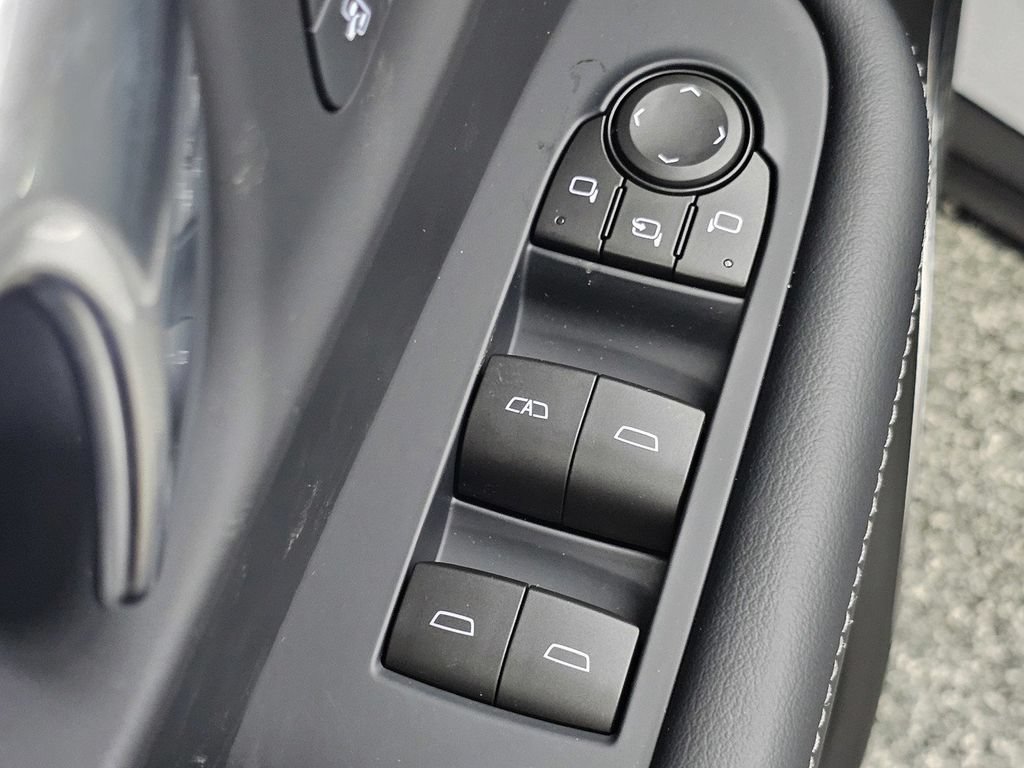 New 2027 Buick Enclave Preferred w/ Power Package AWD/4WD image 36