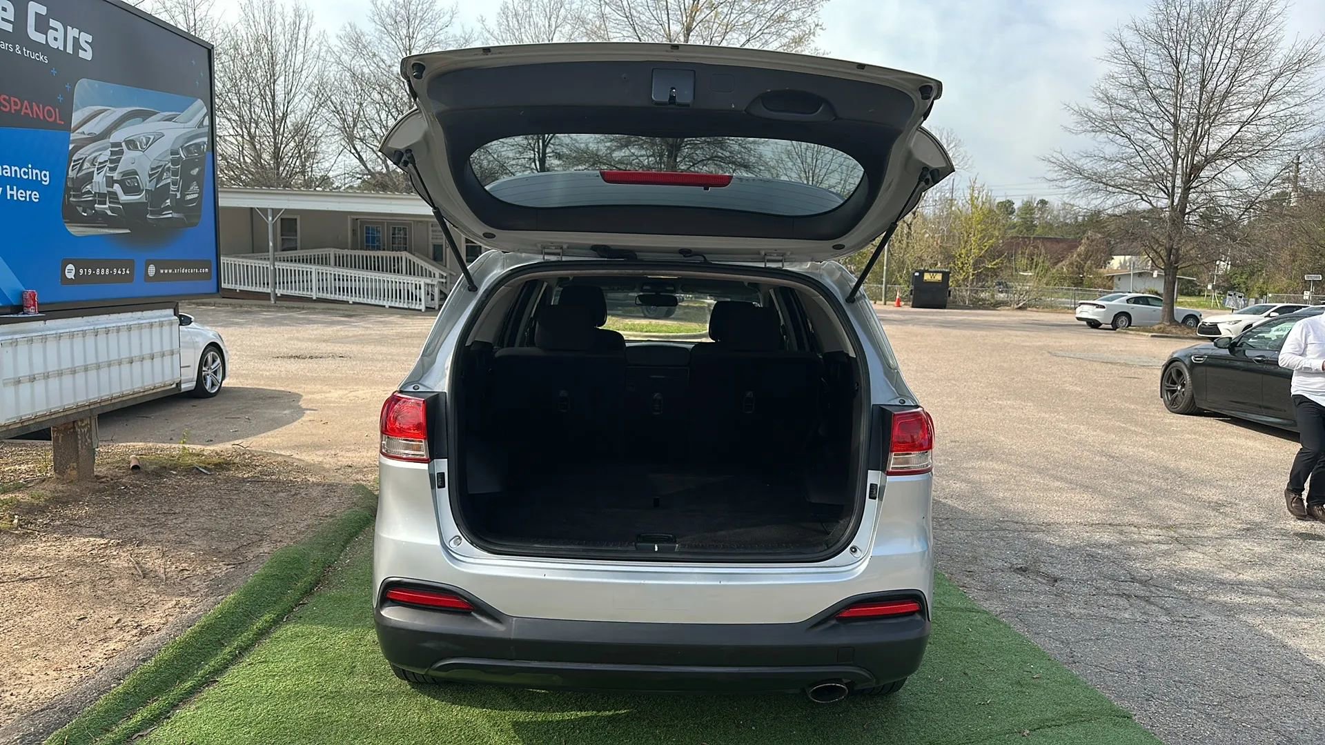 Used 2016 Kia Sorento LX image 22