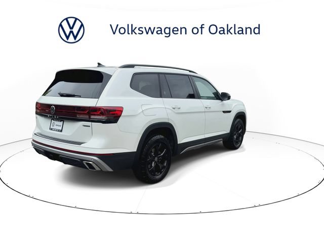 New 2026 Volkswagen Atlas Peak Edition AWD/4WD image 8