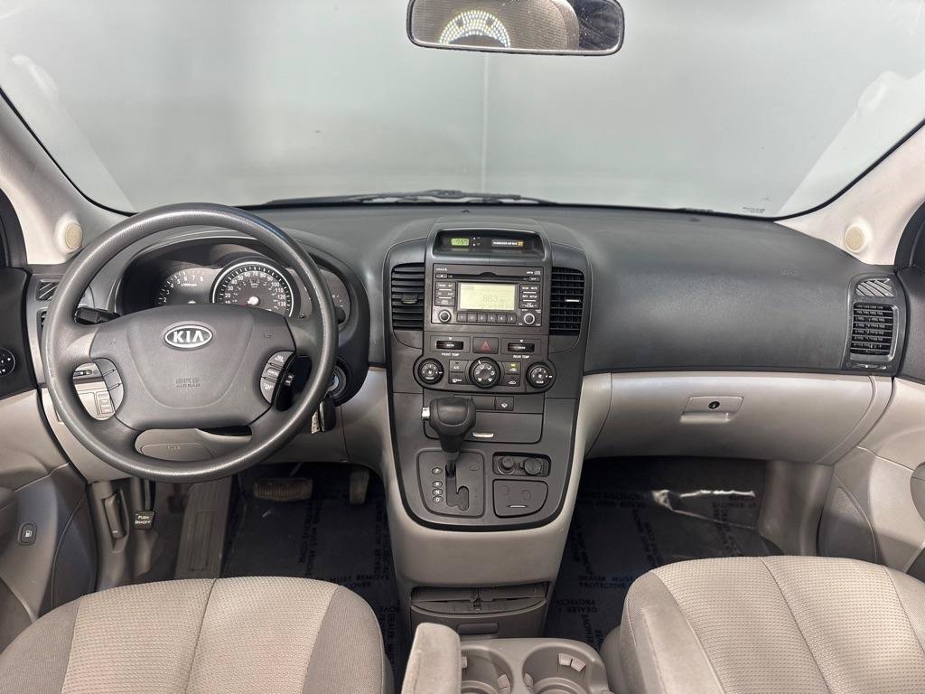 Used 2009 Kia Sedona FWD image 12
