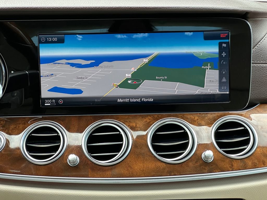 Used 2017 Mercedes-Benz E 300 image 21