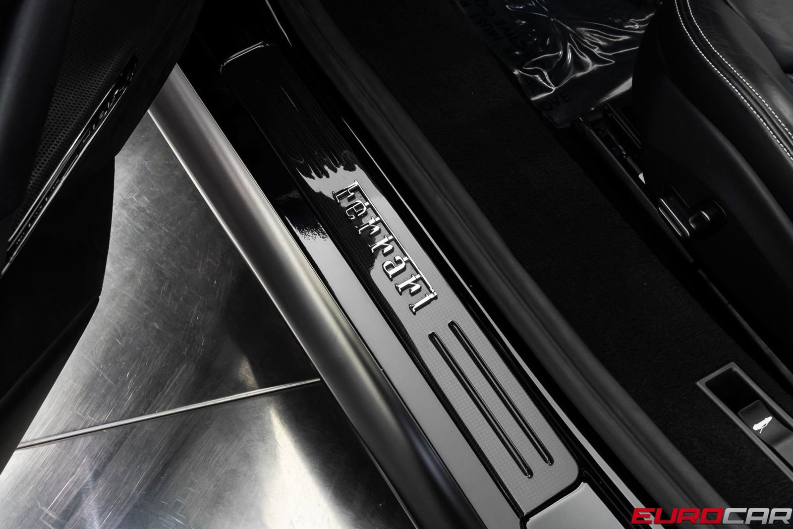 Used 2021 Ferrari SF90 Stradale AWD/4WD image 41