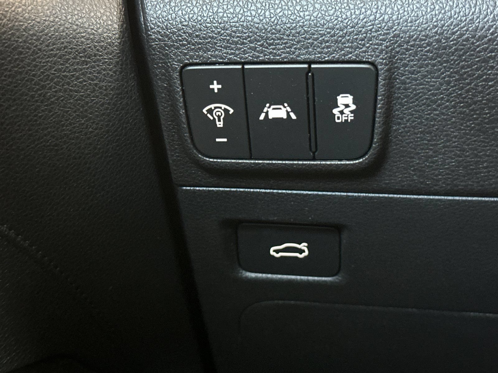 Used 2023 Kia K5 LXS FWD image 31