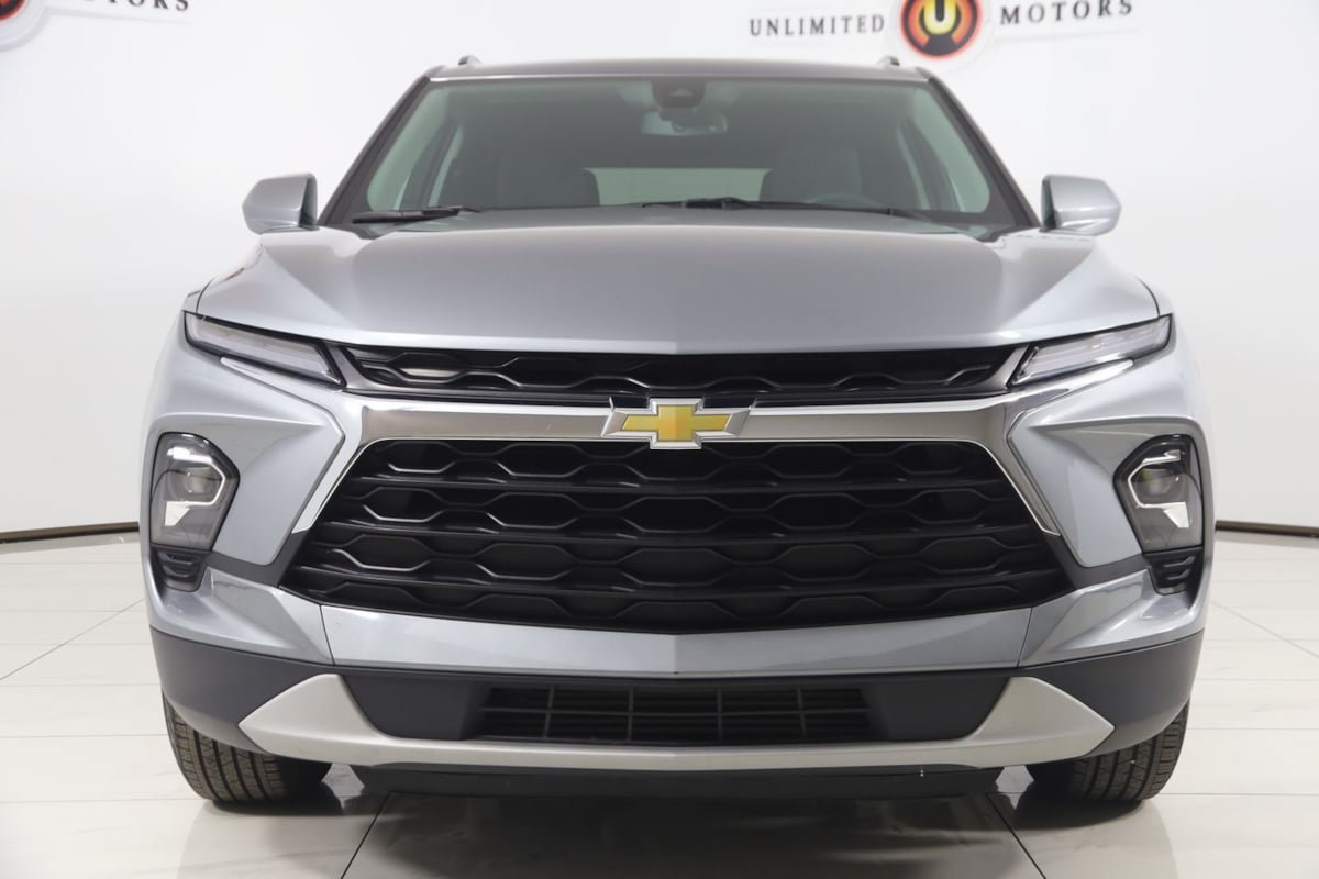 Used 2024 Chevrolet Blazer LT w/ Convenience Package FWD image 48