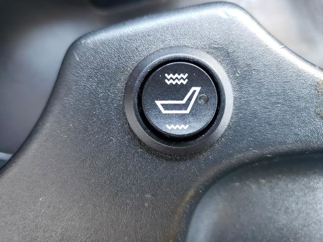 Used 2014 RAM 1500 Express image 19